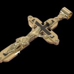 Артикул №56 крест вес 18 г 585 или 750 пробы 22 г камни драгоценные или  полудрагоценные звоните 